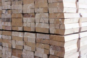 Profili in legno per fissaggio pavimenti e perline